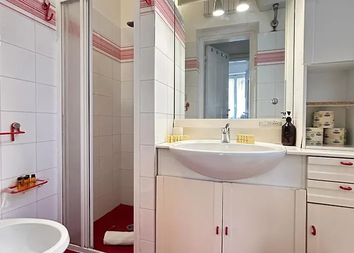 Federica's Ponte Vecchio 1bd - By Florencehospitality * フィレンツェ